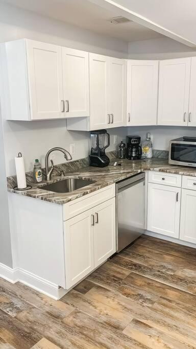 Cozy Modern Apt In The Heart Of Fells Point! Baltimore Dış mekan fotoğraf